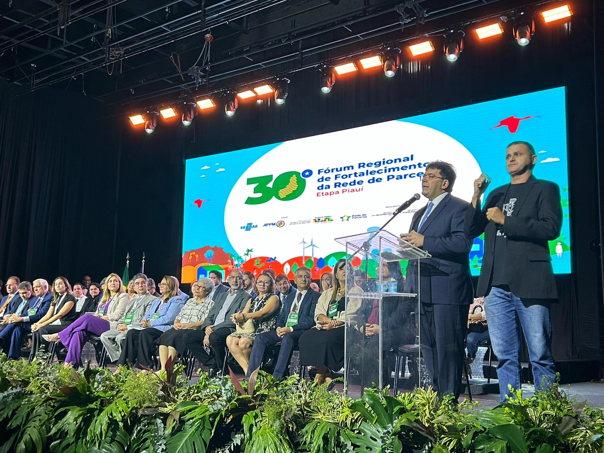 Governador Rafael Fonteles no 30° Fórum Regional de Fortalecimento da Rede de Parcerias