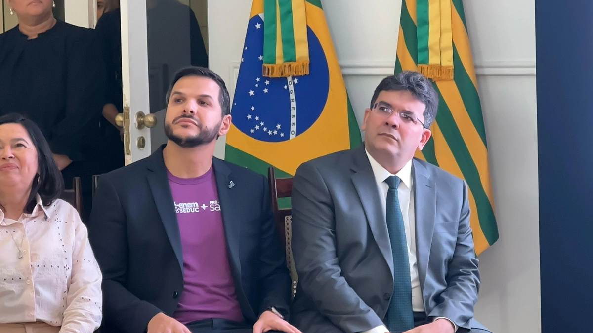 Governo do Piauí premia estudantes com melhor desempenho no Enem 2024