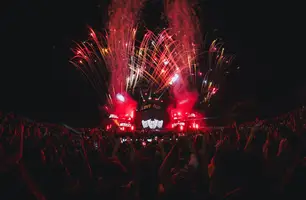 Love Again tem data confirmada para Maio de 2025 (Foto: Reprodução)
