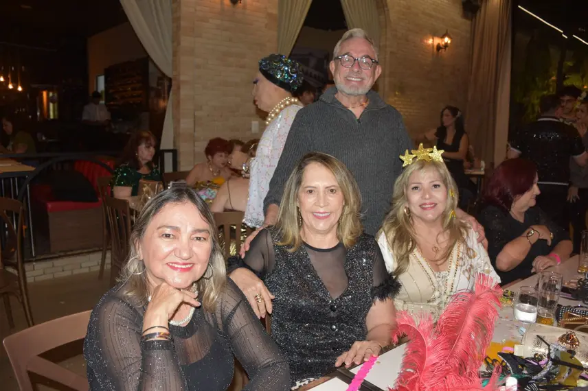 Luciene Sampaio promove 3ª edição da festa Gente é pra Brilhar no Seu Zé Restobar