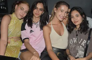 Noite de karaokê no Roots Rock Pub reúne jovens na zona Leste de Teresina (Foto: Magal/Conecta Piauí)