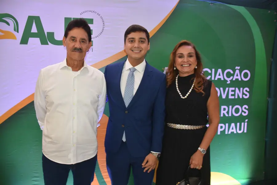 Nova diretoria da AJE-PI toma posse em Teresina