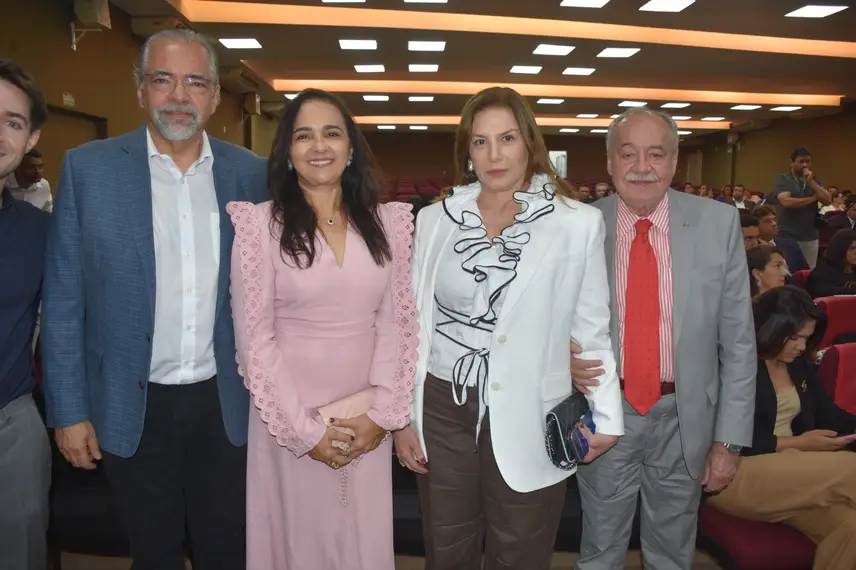 Nova diretoria da AJE-PI toma posse em Teresina Nova diretoria da AJE-PI toma posse em Teresina