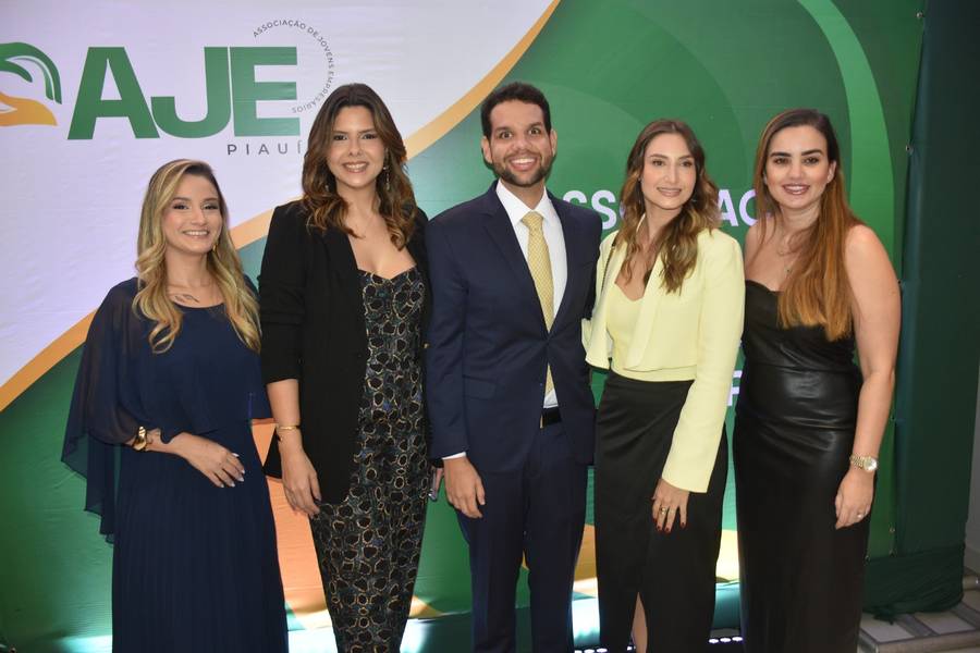Nova diretoria da AJE-PI toma posse em Teresina