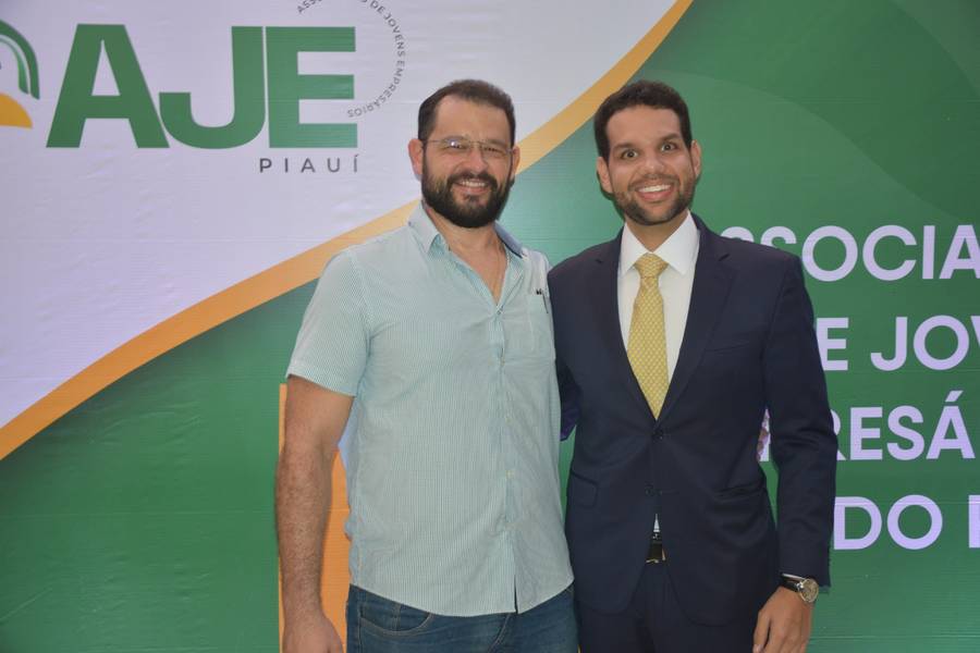 Nova diretoria da AJE-PI toma posse em Teresina