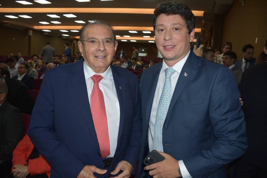 Nova diretoria da AJE-PI toma posse em Teresina