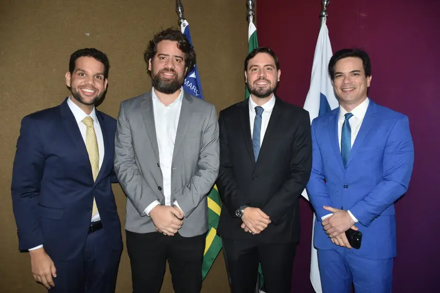 Nova diretoria da AJE-PI toma posse em Teresina Nova diretoria da AJE-PI toma posse em Teresina