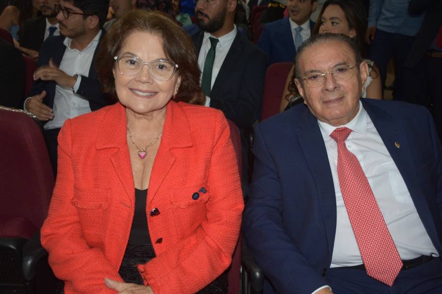 Nova diretoria da AJE-PI toma posse em Teresina