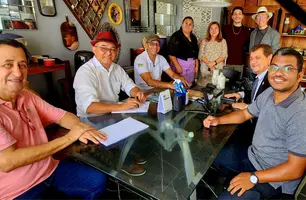 Prefeito Abdoral Melo cobra agilidade nas obras do Parque Ambiental Santana (Foto: Reprodução)