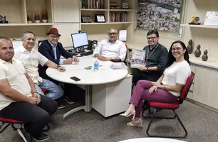 Prefeito Abdoral Melo destaca a importância da parceria com o Banco do Nordeste (Foto: Reprodução)