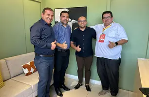 Prefeito de Curimatá visita sede do Conecta Piauí e expõe produtividade do lúpulo (Foto: Conecta Piauí)
