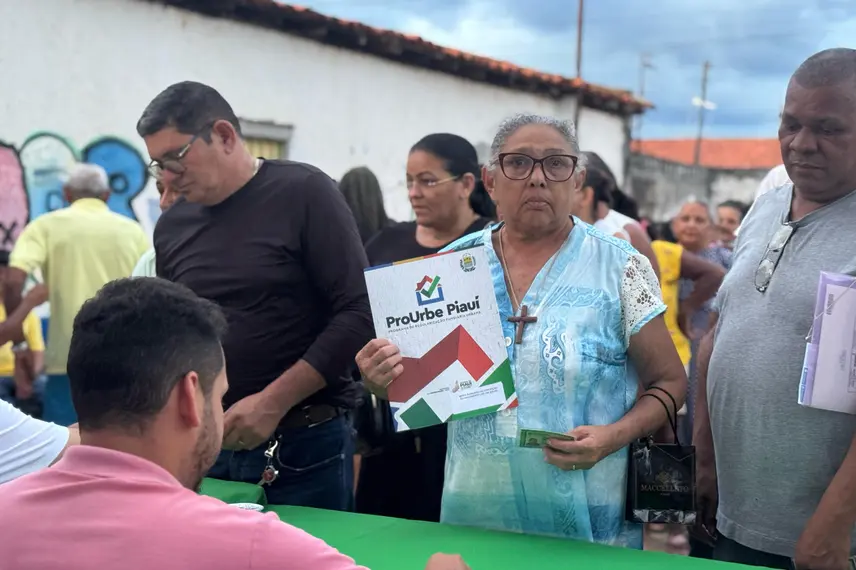 ProUrbe Piauí entrega registros de imóveis na Vila São Francisco Norte em Teresina