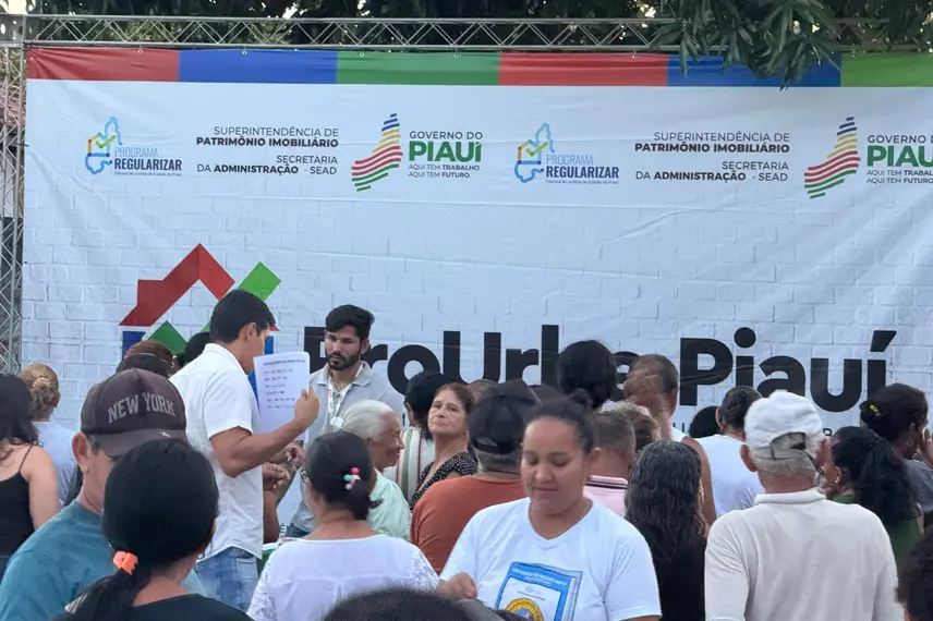 ProUrbe Piauí entrega registros de imóveis na Vila São Francisco Norte em Teresina