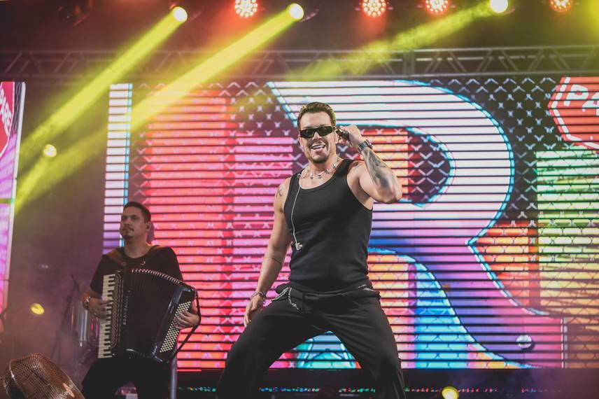 Quarta noite do carnaval de Água Branca atrai mais de 30 mil pessoas com show da banda Seu Desejo e outras atrações Quarta noite do carnaval de Água Branca atrai mais de 30 mil pessoas com show da banda Seu Desejo e outras atrações