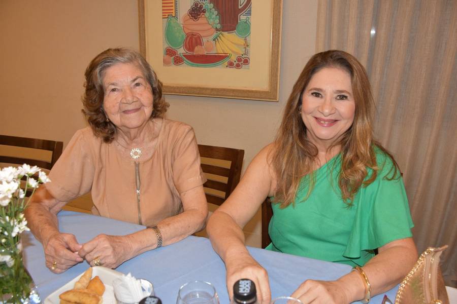 Rotary Club de Teresina Morada do Sol homenageia mulheres em evento festivo