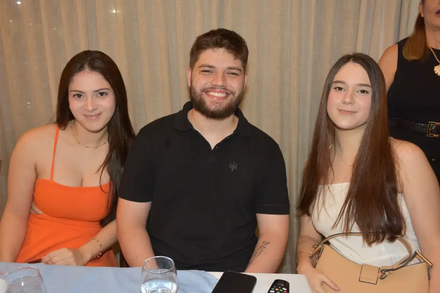 Rotary Club de Teresina Morada do Sol homenageia mulheres em evento festivo