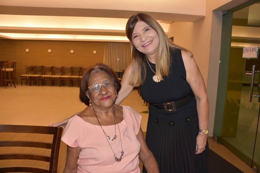 Rotary Club de Teresina Morada do Sol homenageia mulheres em evento festivo