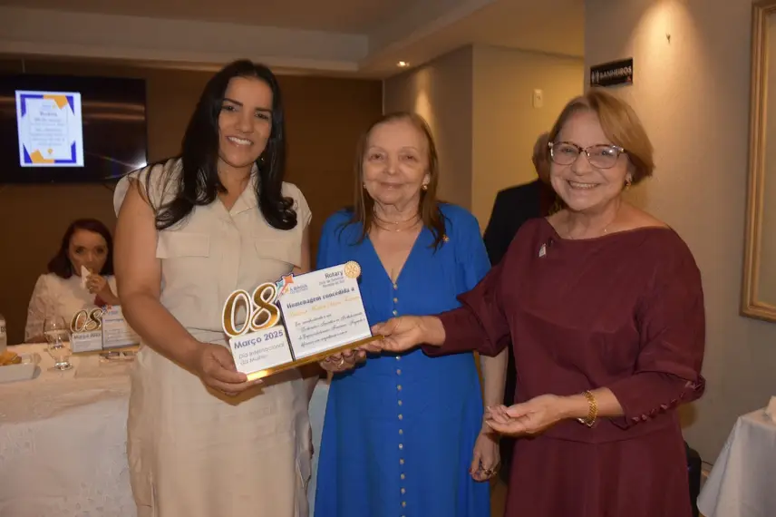 Rotary Club de Teresina Morada do Sol homenageia mulheres em evento festivo Rotary Club de Teresina Morada do Sol homenageia mulheres em evento festivo