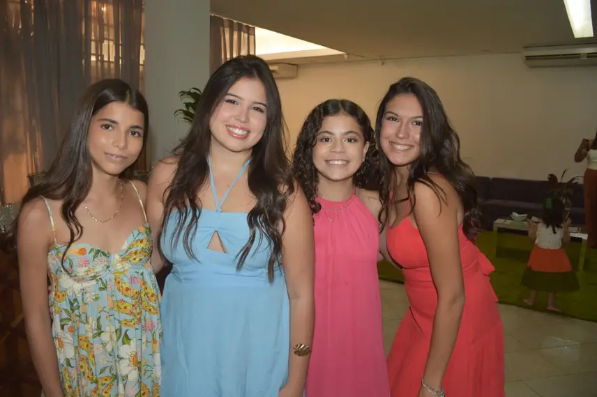 Socorro Rocha celebra 80 anos com almoço entre familiares e amigos em Teresina Socorro Rocha celebra 80 anos com almoço entre familiares e amigos em Teresina