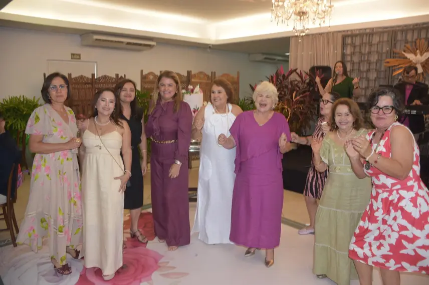 Socorro Rocha celebra 80 anos com almoço entre familiares e amigos em Teresina Socorro Rocha celebra 80 anos com almoço entre familiares e amigos em Teresina