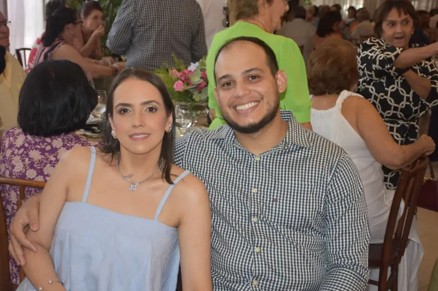 Socorro Rocha celebra 80 anos com almoço entre familiares e amigos em Teresina Socorro Rocha celebra 80 anos com almoço entre familiares e amigos em Teresina