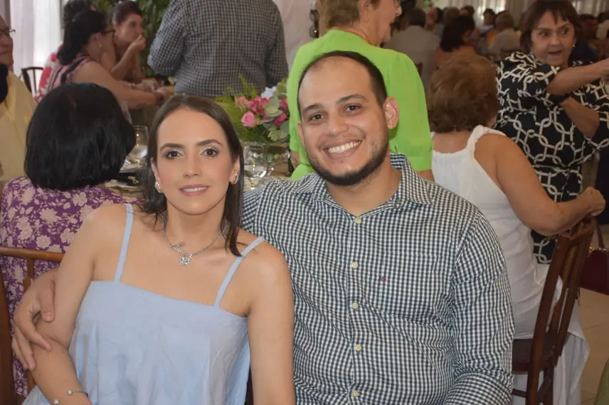 Socorro Rocha celebra 80 anos com almoço entre familiares e amigos em Teresina