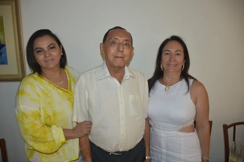 Socorro Rocha celebra 80 anos com almoço entre familiares e amigos em Teresina