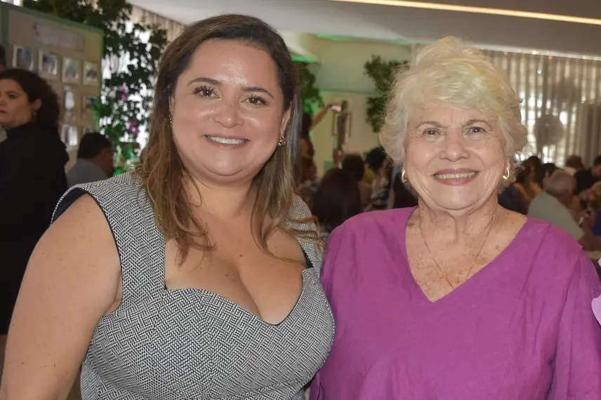 Socorro Rocha celebra 80 anos com almoço entre familiares e amigos em Teresina