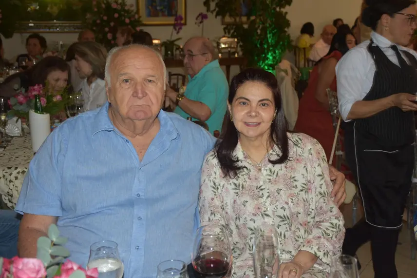 Socorro Rocha celebra 80 anos com almoço entre familiares e amigos em Teresina