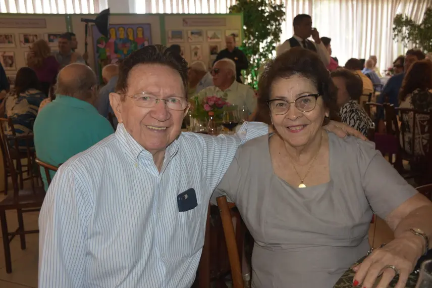 Socorro Rocha celebra 80 anos com almoço entre familiares e amigos em Teresina