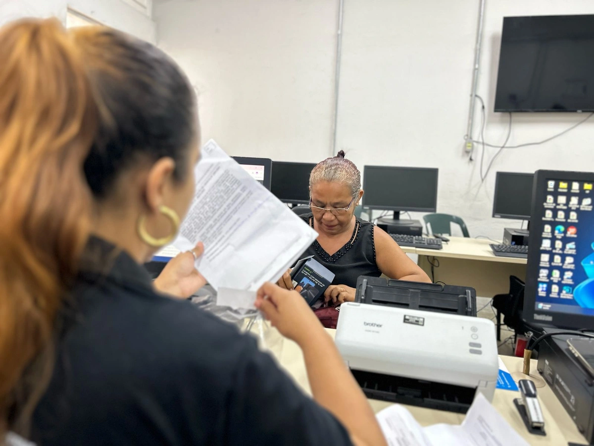 SSP realiza restituição de 152 celulares recuperados em Teresina