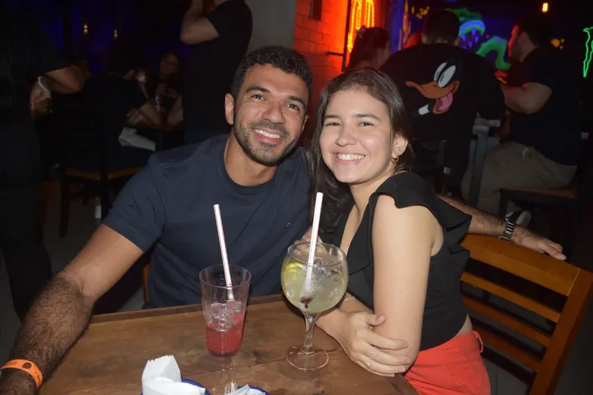 Zero Grau tem noite animada de rock nesta sexta-feira (7)