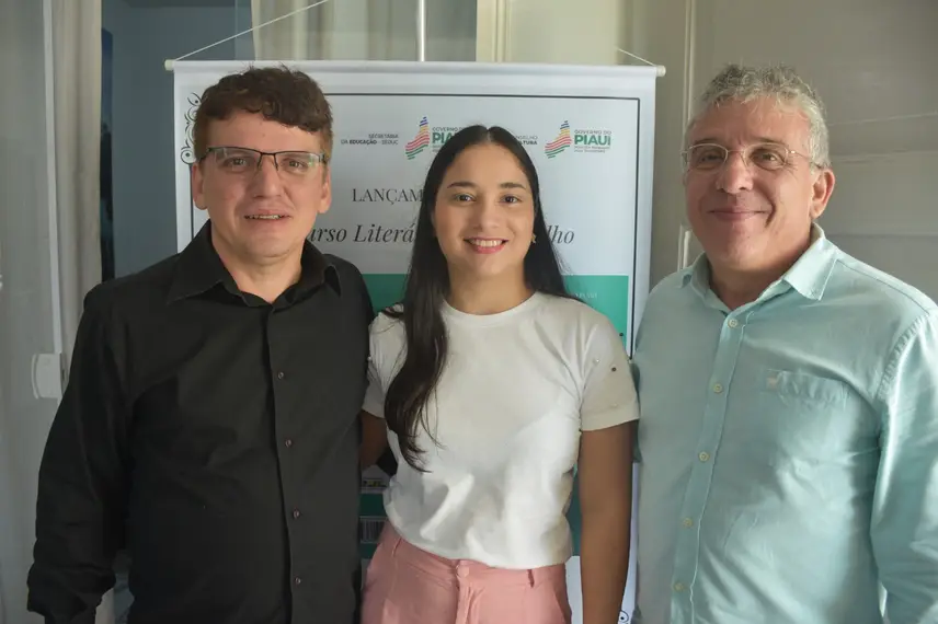 Academia Piauiense de Letras lança obra do Concurso Literário A. Tito Filho Academia Piauiense de Letras lança obra do Concurso Literário A. Tito Filho