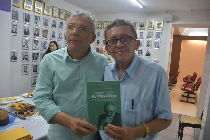 Academia Piauiense de Letras lança obra do Concurso Literário A. Tito Filho Academia Piauiense de Letras lança obra do Concurso Literário A. Tito Filho