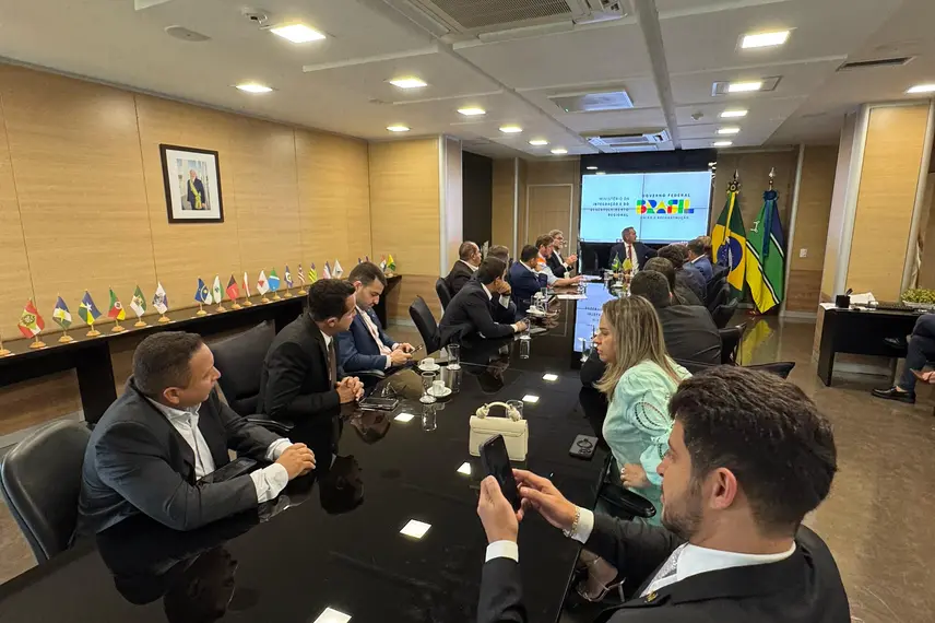 Admaelton Bezerra busca investimentos em Brasília