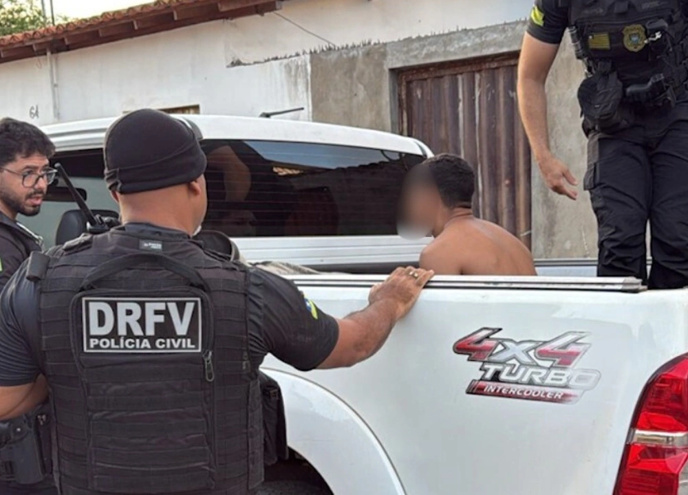 Adolescente é apreendido por roubo e ligação com facção criminosa em Teresina