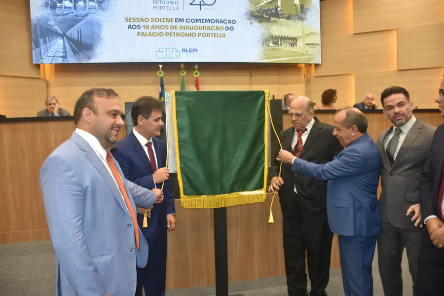 Alepi celebra 40 anos do Palácio Petrônio Portela com sessão especial e exposição histórica