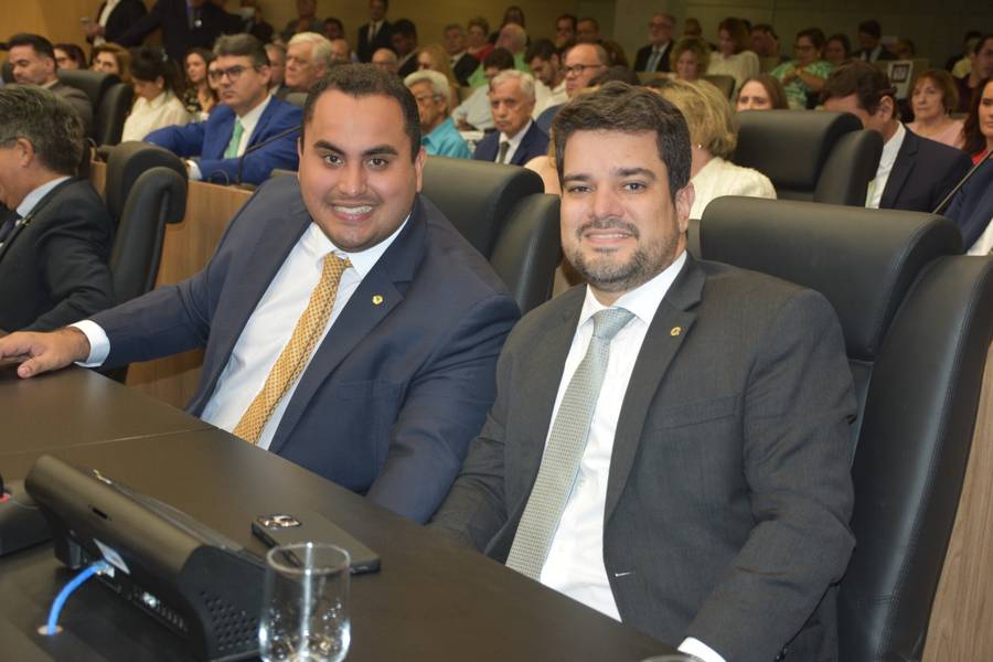 Alepi celebra 40 anos do Palácio Petrônio Portela com sessão especial e exposição histórica