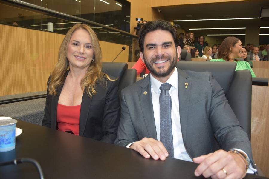 Alepi celebra 40 anos do Palácio Petrônio Portela com sessão especial e exposição histórica