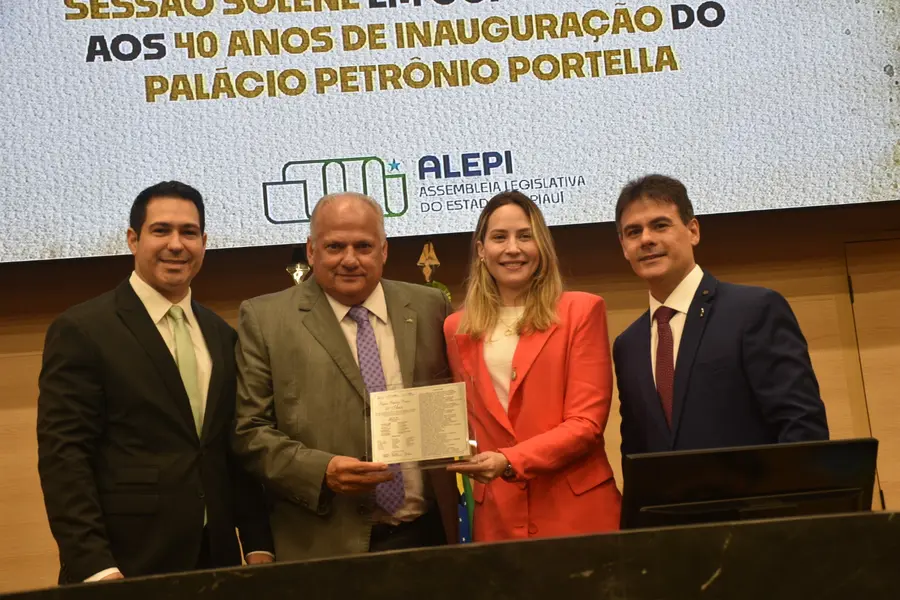 Alepi celebra 40 anos do Palácio Petrônio Portela com sessão especial e exposição histórica