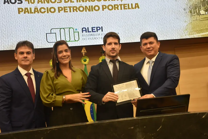 Alepi celebra 40 anos do Palácio Petrônio Portela com sessão especial e exposição histórica Alepi celebra 40 anos do Palácio Petrônio Portela com sessão especial e exposição histórica