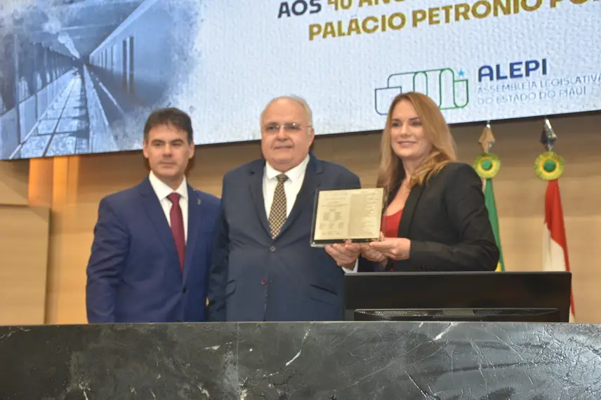 Alepi celebra 40 anos do Palácio Petrônio Portela com sessão especial e exposição histórica Alepi celebra 40 anos do Palácio Petrônio Portela com sessão especial e exposição histórica