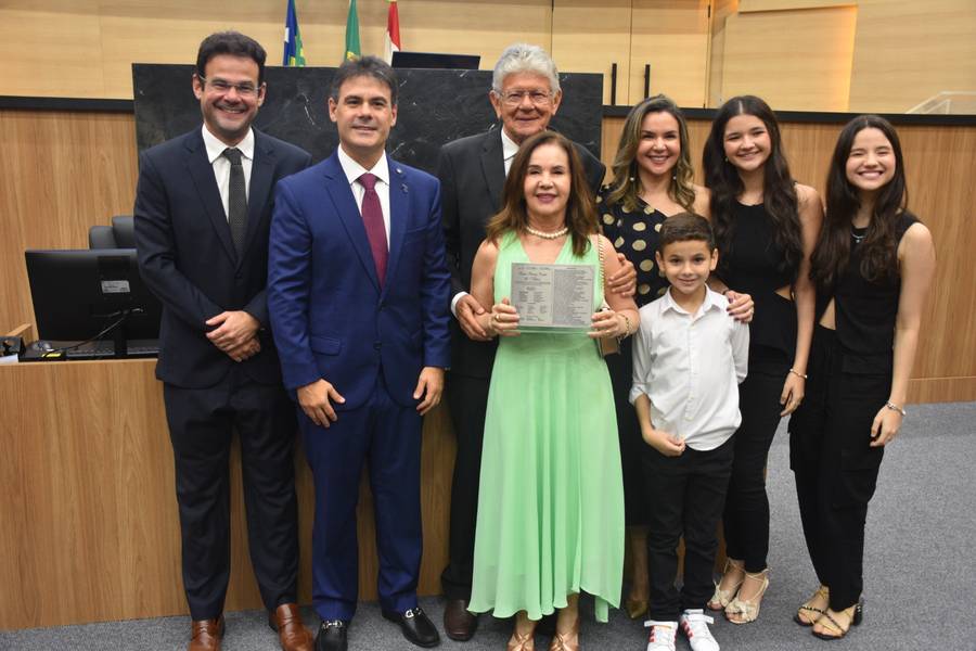 Alepi celebra 40 anos do Palácio Petrônio Portela com sessão especial e exposição histórica