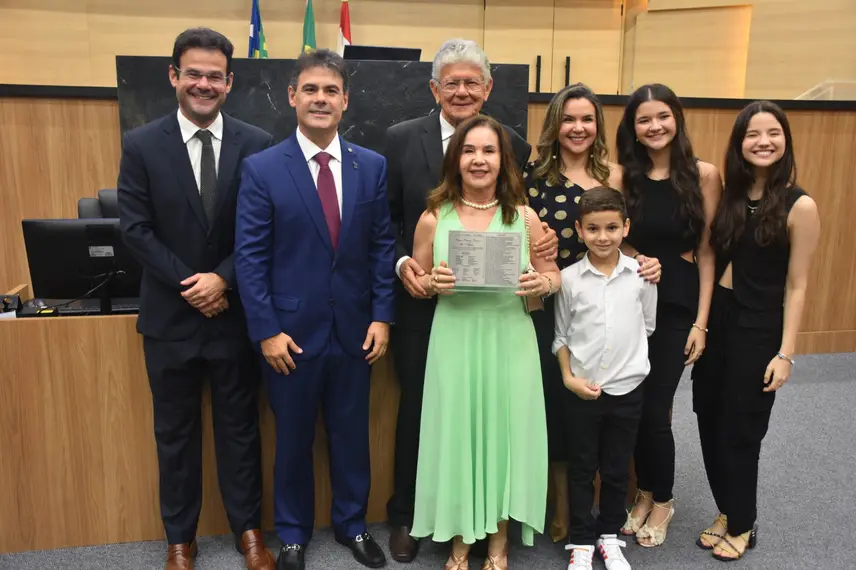 Alepi celebra 40 anos do Palácio Petrônio Portela com sessão especial e exposição histórica Alepi celebra 40 anos do Palácio Petrônio Portela com sessão especial e exposição histórica