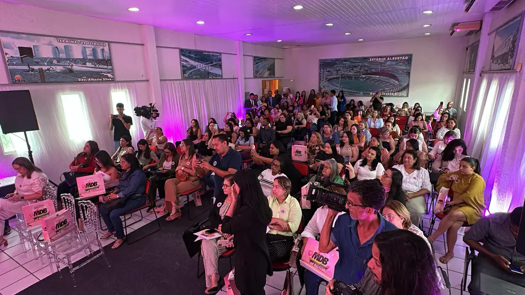 Ana Paula lidera encontro do MDB Mulher pelo protagonismo feminino no Piauí