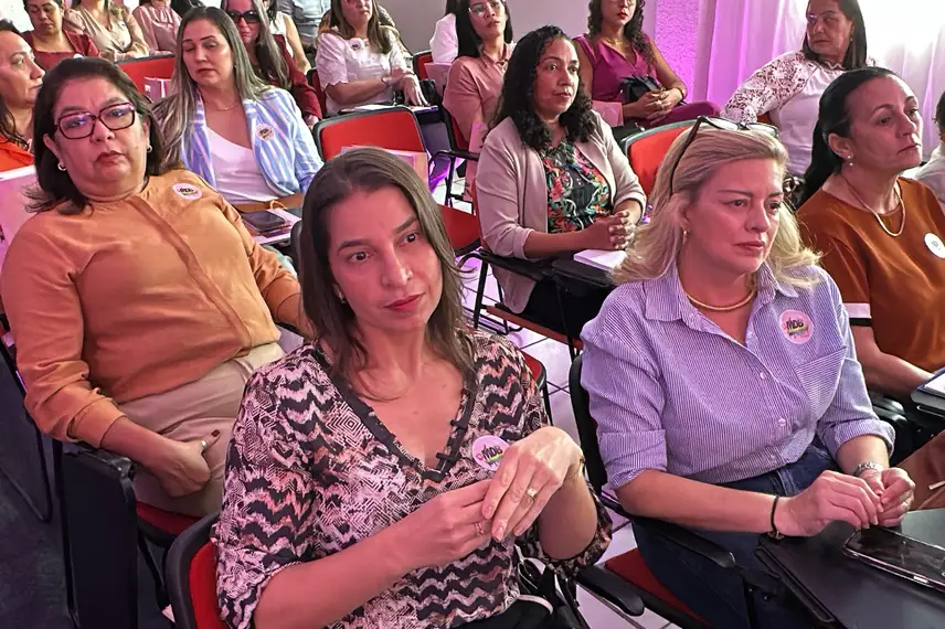 Ana Paula lidera encontro do MDB Mulher pelo protagonismo feminino no Piauí Ana Paula lidera encontro do MDB Mulher pelo protagonismo feminino no Piauí