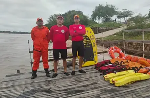 Bombeiros reforçam orientações sobre uso de motos aquáticas durante a Semana Santa no Piauí (Foto: Divulgação)