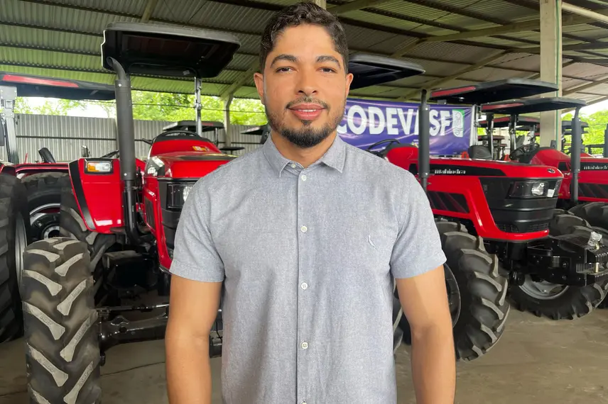 Codevasf entrega aparelhos agrícolas para 40 municípios