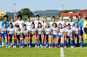 Cruzeiro supera Inter para assumir vice-liderança do BR feminino (Foto: Lara Vantzen/Internacional/Direitos Reservados)