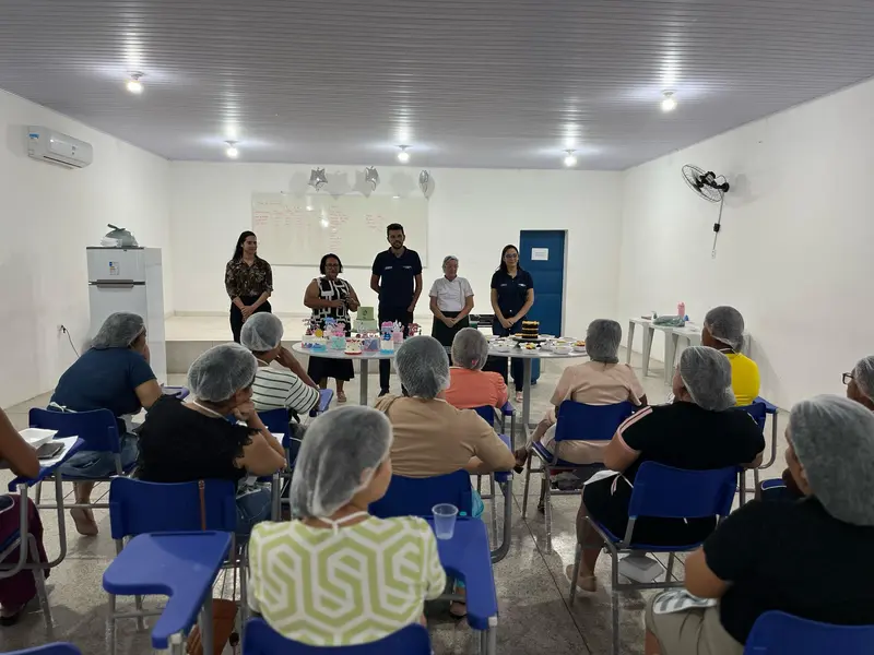 Curso de confeitaria capacita novos empreendedores em Demerval Lobão